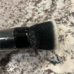 New Vegan Flat Top Foundation Brush